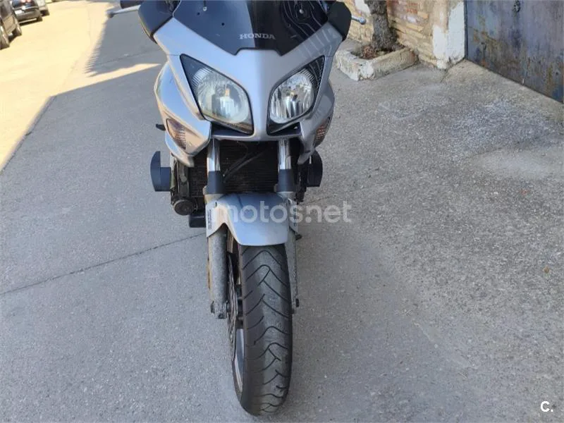 Honda CBF1000 - Vista 7