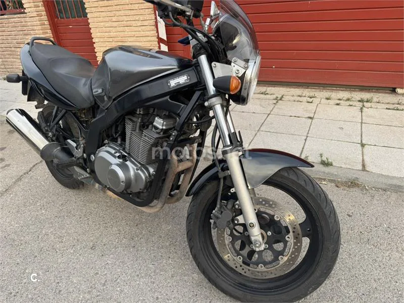 Suzuki GS500 - Vista 4