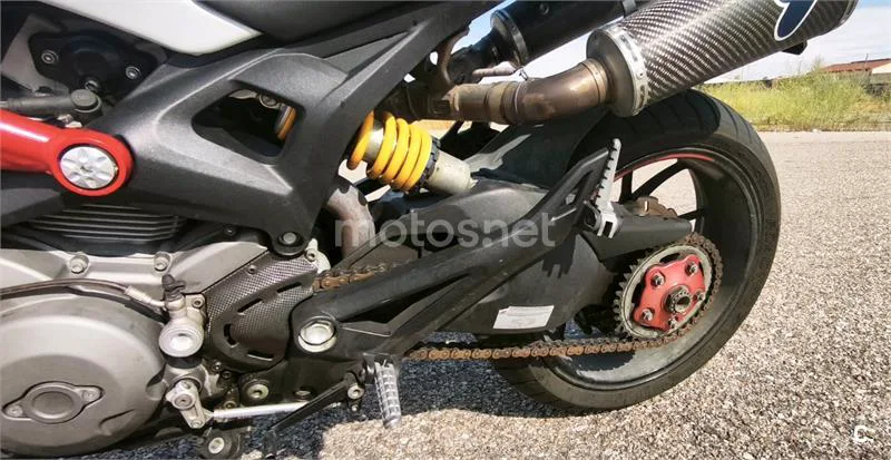 Ducati Monster 796 - Vista 14