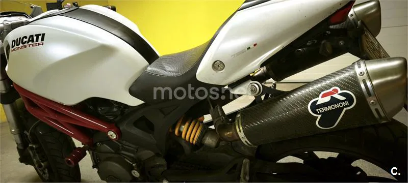 Ducati Monster 796 - Vista 8