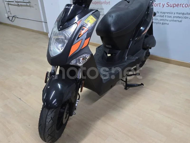 Kymco Agility 50 - Vista 3