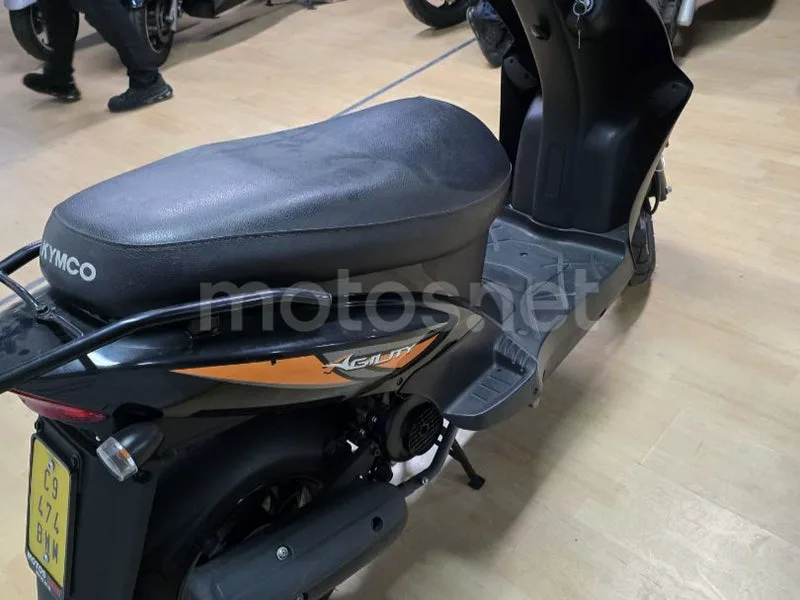 Kymco Agility 50 - Vista 4