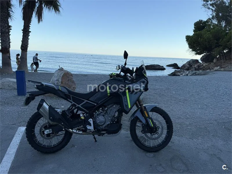 CFMOTO 450MT 5690 € 2025 Granada - 1