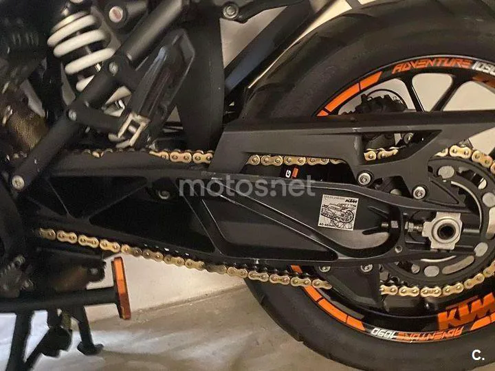 KTM 1090 Adventure - Vista 3