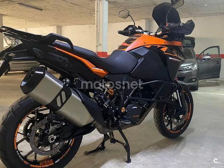 KTM 1090 Adventure - Vista 4