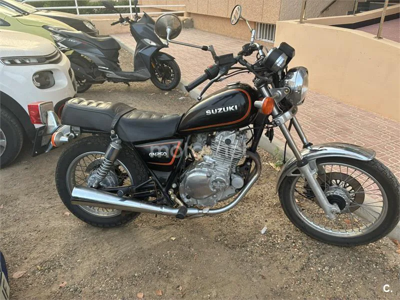 Suzuki GN250 1500 € 1993 Murcia - 1