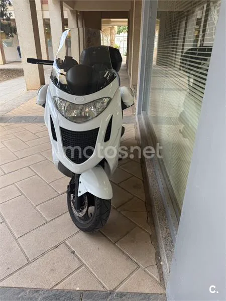 Kymco Grand Dink 125 990 € 2008 Ciudad Real - 1