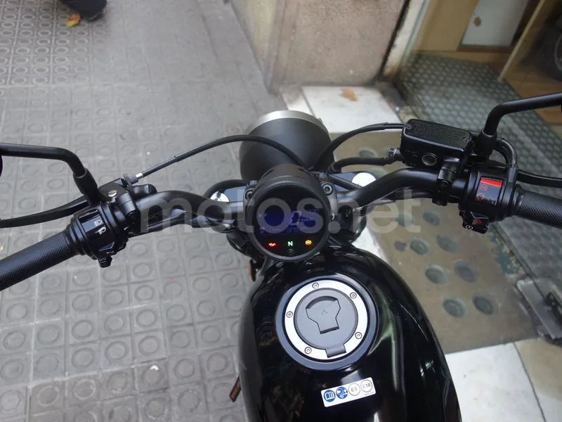 Honda Rebel 500 - Vista 8