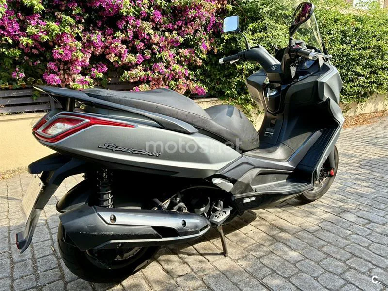 Kymco Super Dink 350 - Vista 3