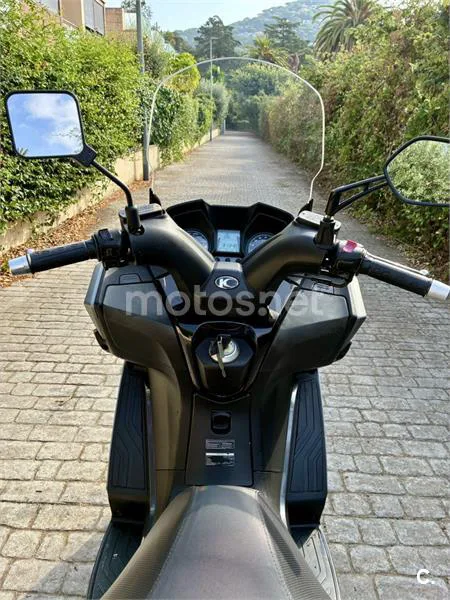 Kymco Super Dink 350 - Vista 5
