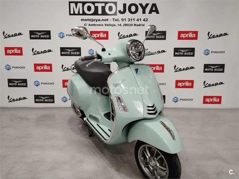 Vespa GTS 300 - Vista 4