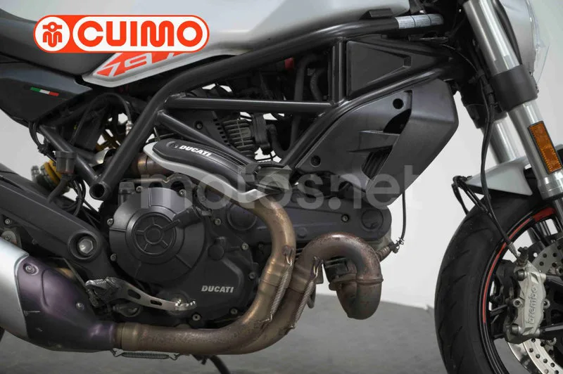 Ducati Monster 797 - Vista 13
