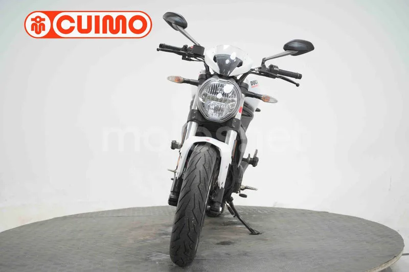 Ducati Monster 797 - Vista 10