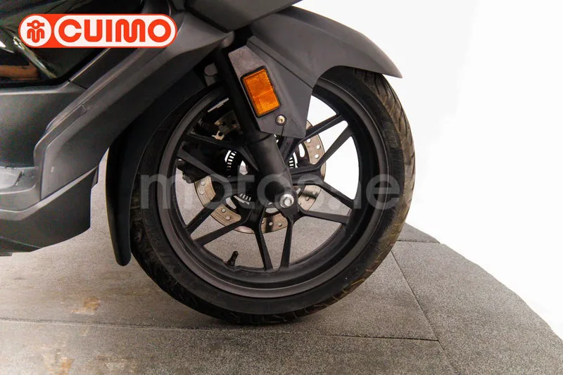 Honda Forza 125 - Vista 28