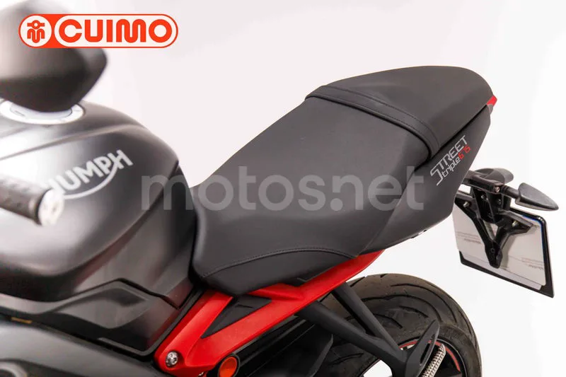 Triumph Street Triple - Vista 23