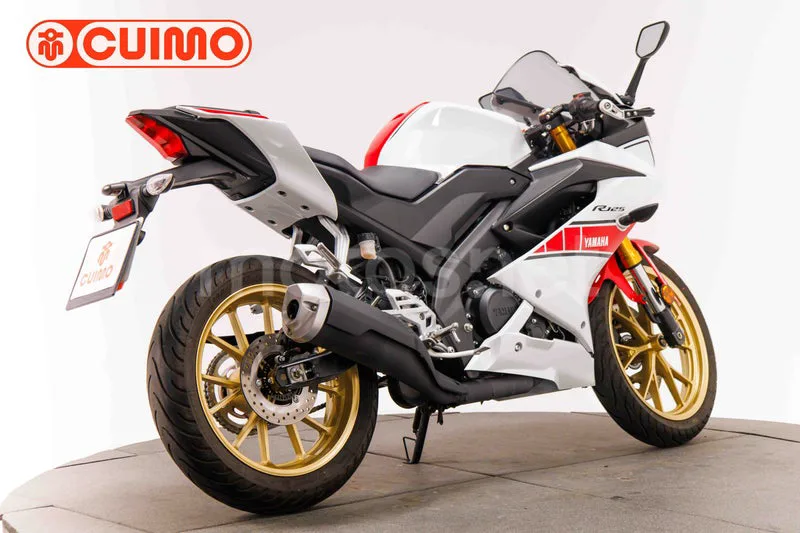Yamaha YZF-R125 - Vista 4