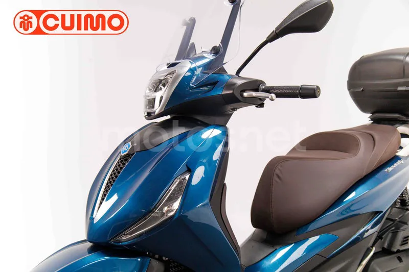 Piaggio Beverly 400 - Vista 21