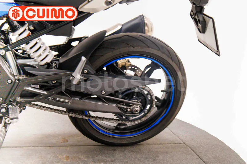BMW G 310 R - Vista 25