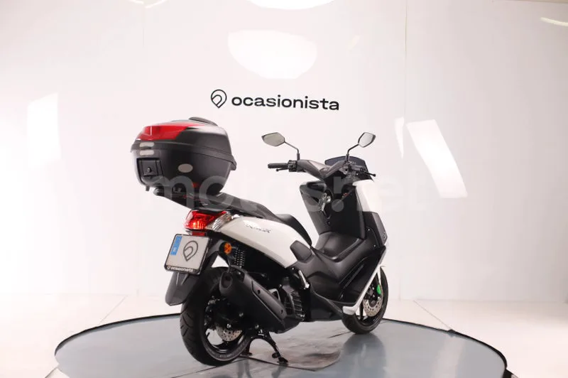 Yamaha NMAX - Vista 3