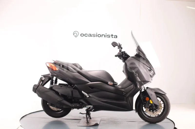 Yamaha XMAX 400 3840 € 2018 Barcelona - 1