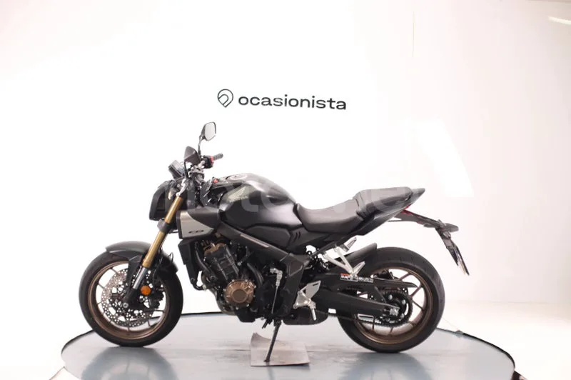 Honda CB650R - Vista 5