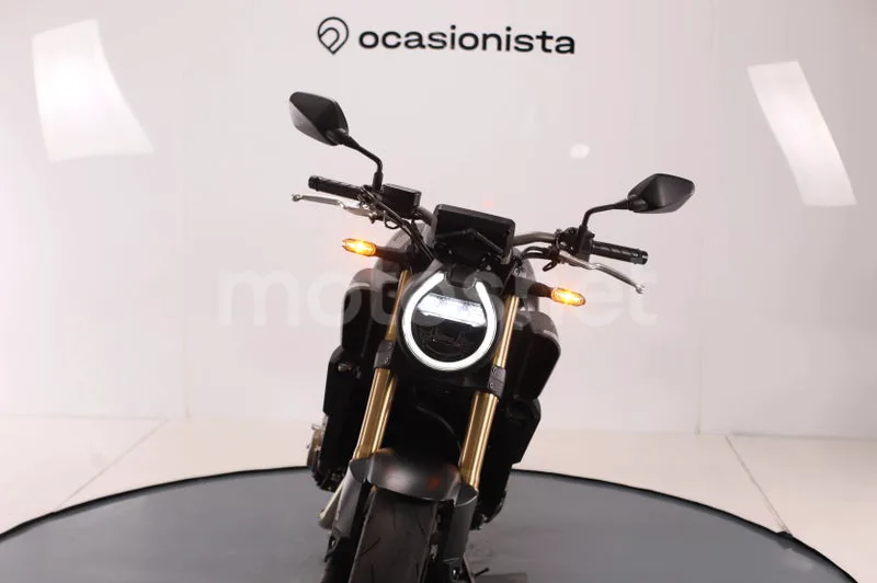 Honda CB650R - Vista 7