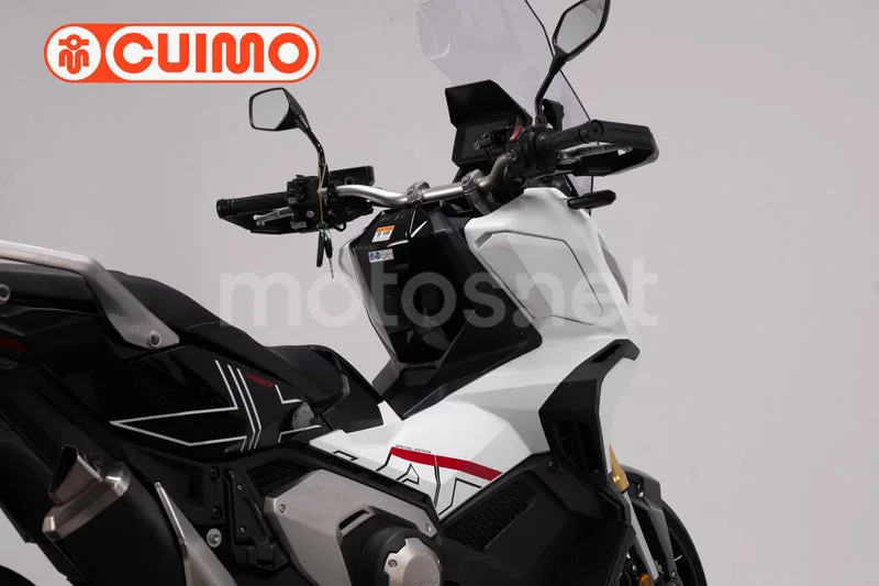 Honda X-ADV - Vista 12