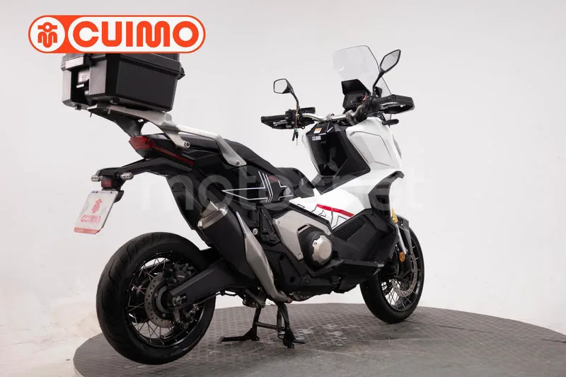 Honda X-ADV - Vista 10