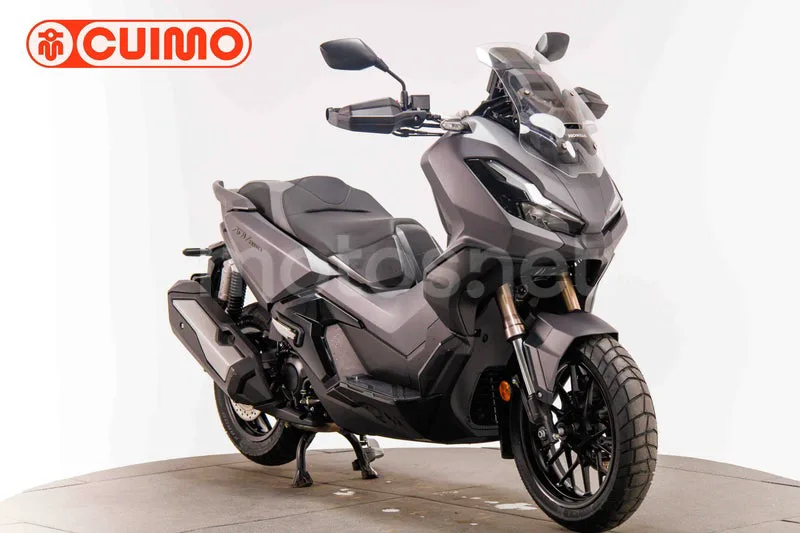 Honda ADV350 4599 € 2023 Madrid - 1