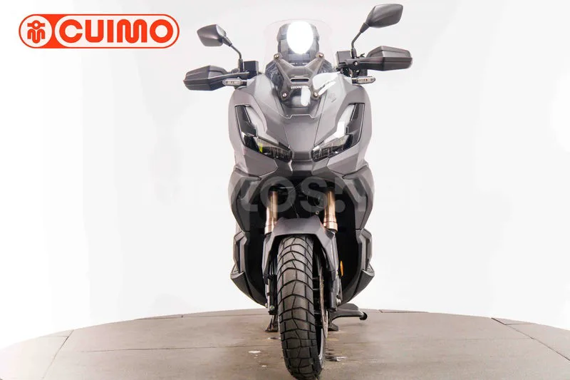Honda ADV350 - Vista 10