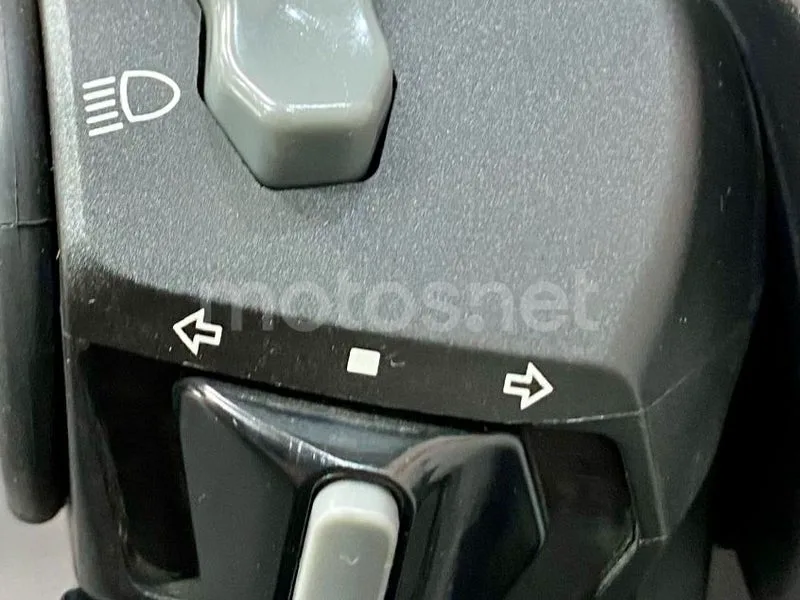 Kymco DTX 350 - Vista 12