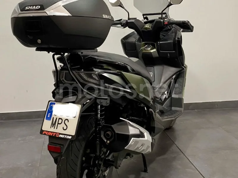 Kymco DTX 350 - Vista 7