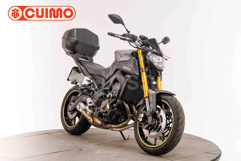 Yamaha MT-09 6399 € 2016 Barcelona - 1