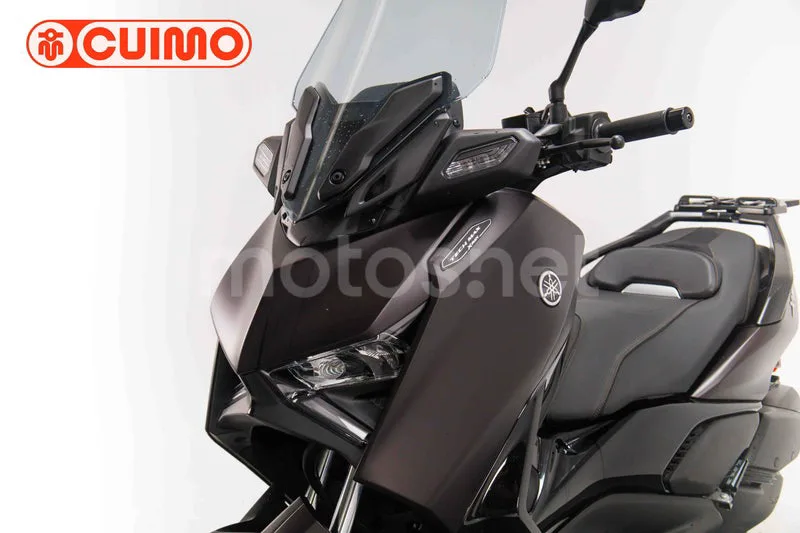Yamaha XMAX 300 - Vista 21