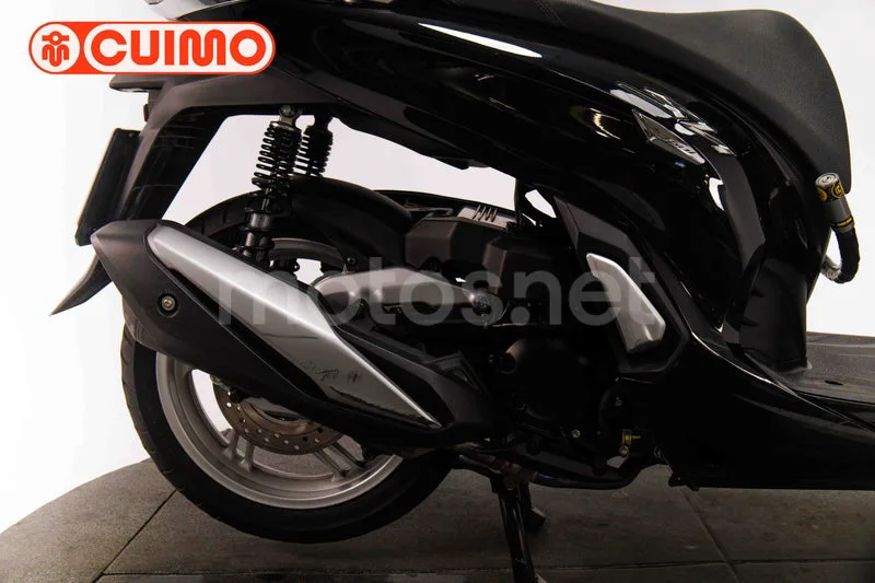 Honda SH350i - Vista 15