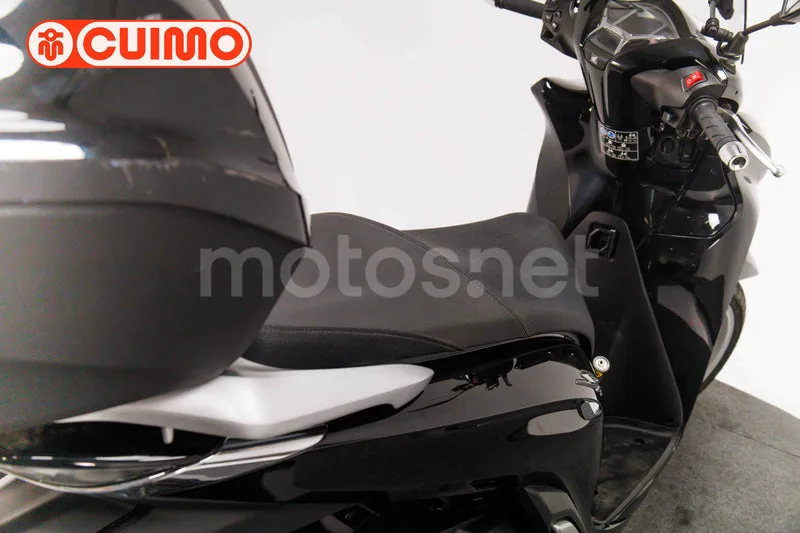 Honda SH350i - Vista 18
