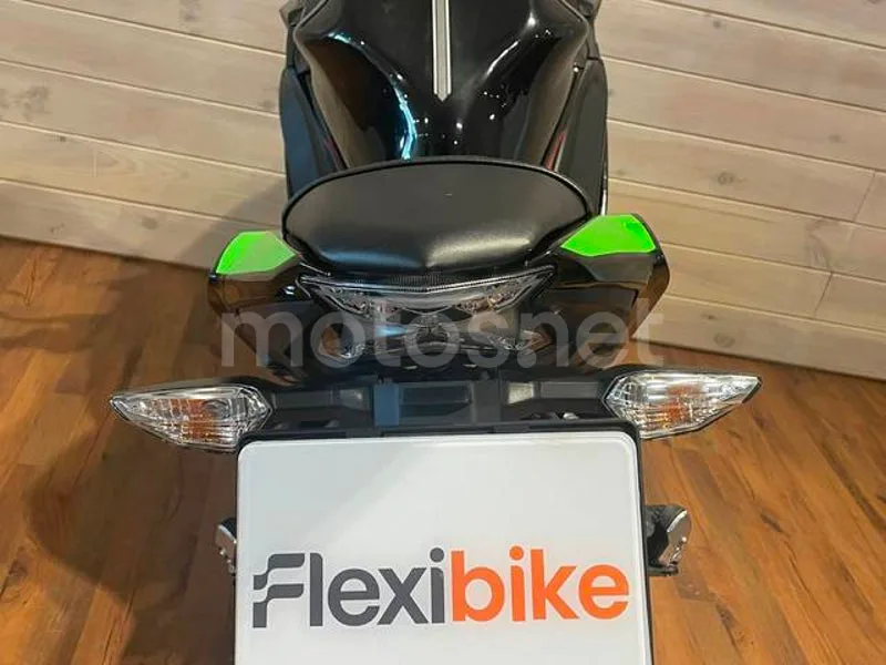 Kawasaki Ninja 650 - Vista 6