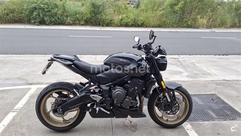Triumph Trident 800 8800 € 2026 Gipuzkoa - 1