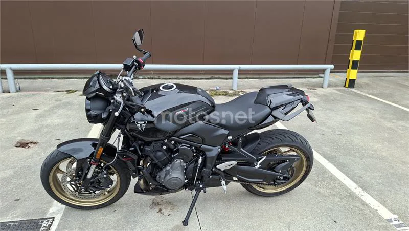 Triumph Trident 800 8800 € 2026 Gipuzkoa - 2