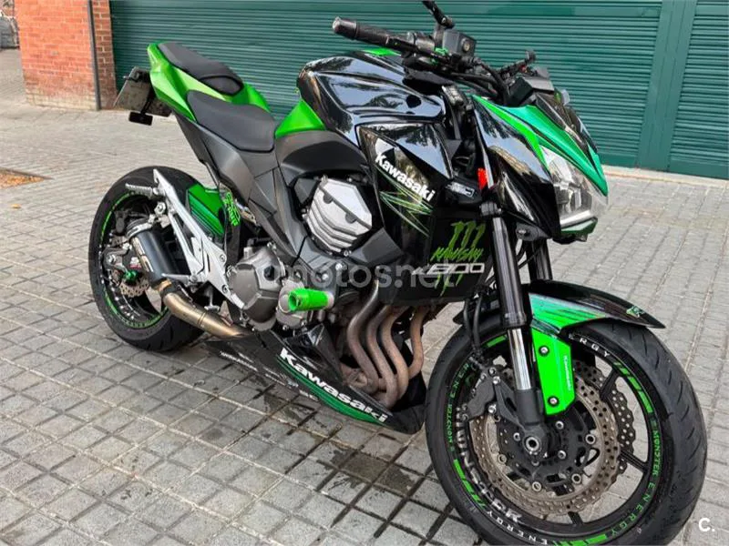 Kawasaki Z800 - Vista 11