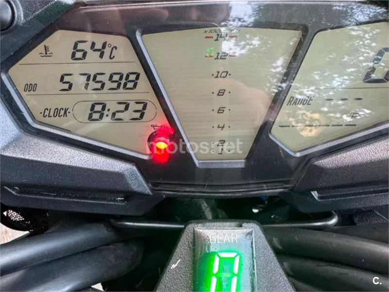 Kawasaki Z800 - Vista 12