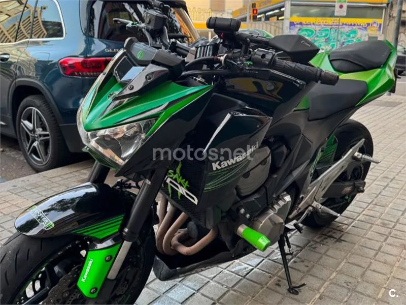 Kawasaki Z800 - Vista 7