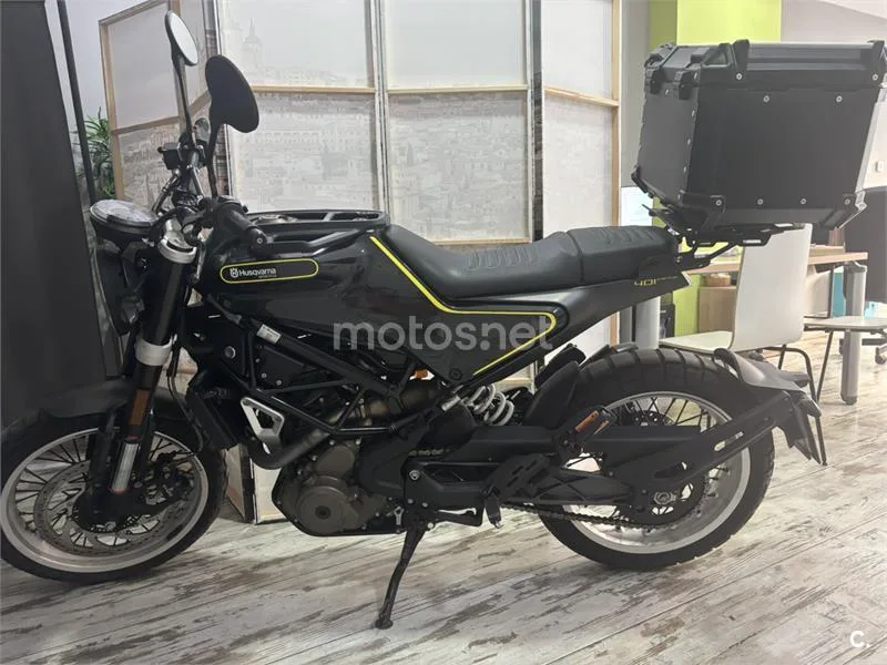 Husqvarna Svartpilen 401 2900 € 2019 Toledo - 1