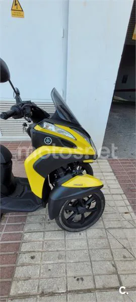 Yamaha Tricity 125 2690 € 2017 Málaga - 1