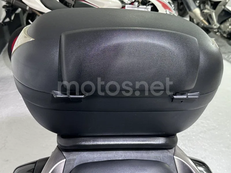 Honda NT700V Deauville - Vista 26