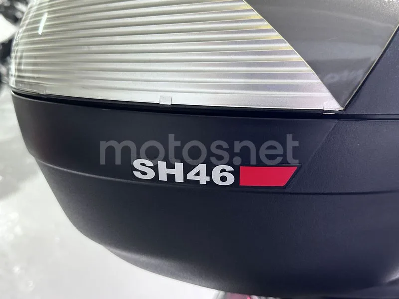 Honda NT700V Deauville - Vista 27
