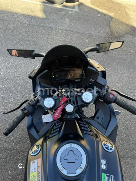 Yamaha YZF-R125 - Vista 12
