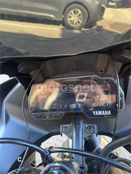 Yamaha YZF-R125 - Vista 5