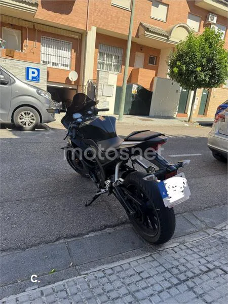 Yamaha YZF-R125 - Vista 6