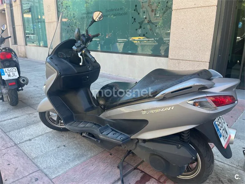 Suzuki Burgman 125 - Vista 4